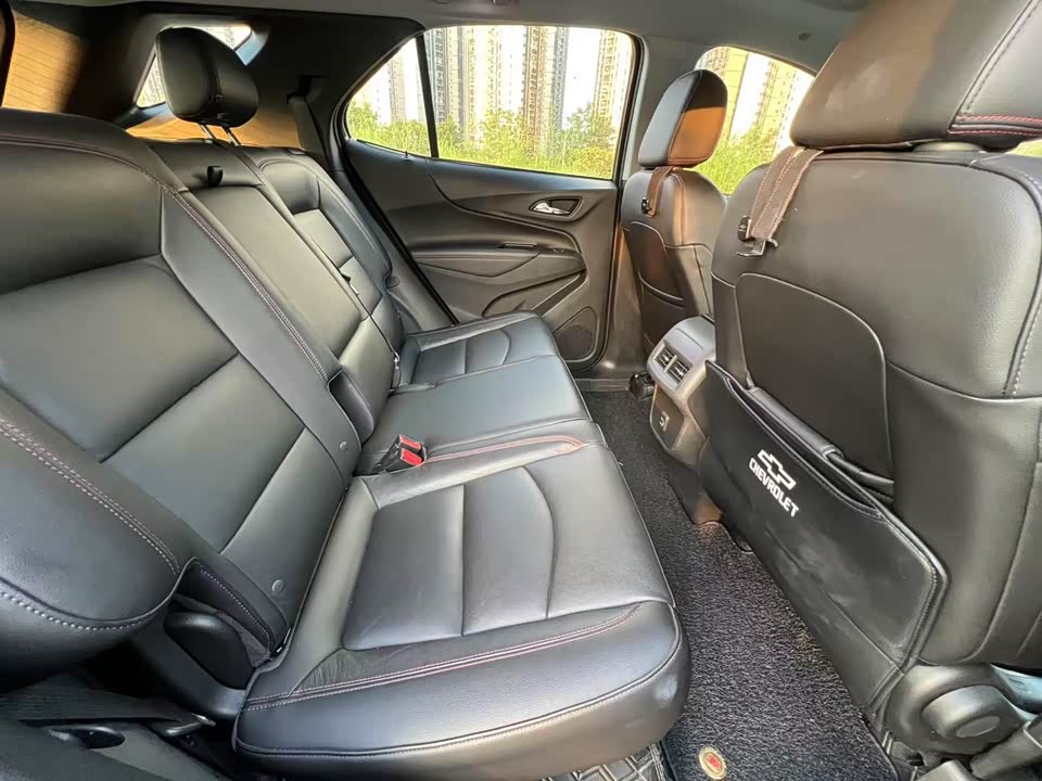 Chevrolet Explorer