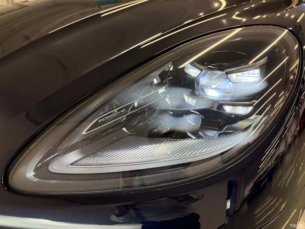 Porsche Macan, 2022 13