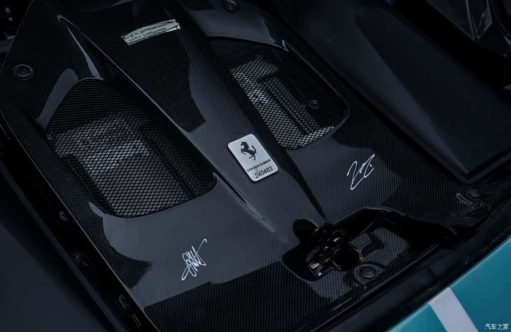 Ferrari 812, 2019 10