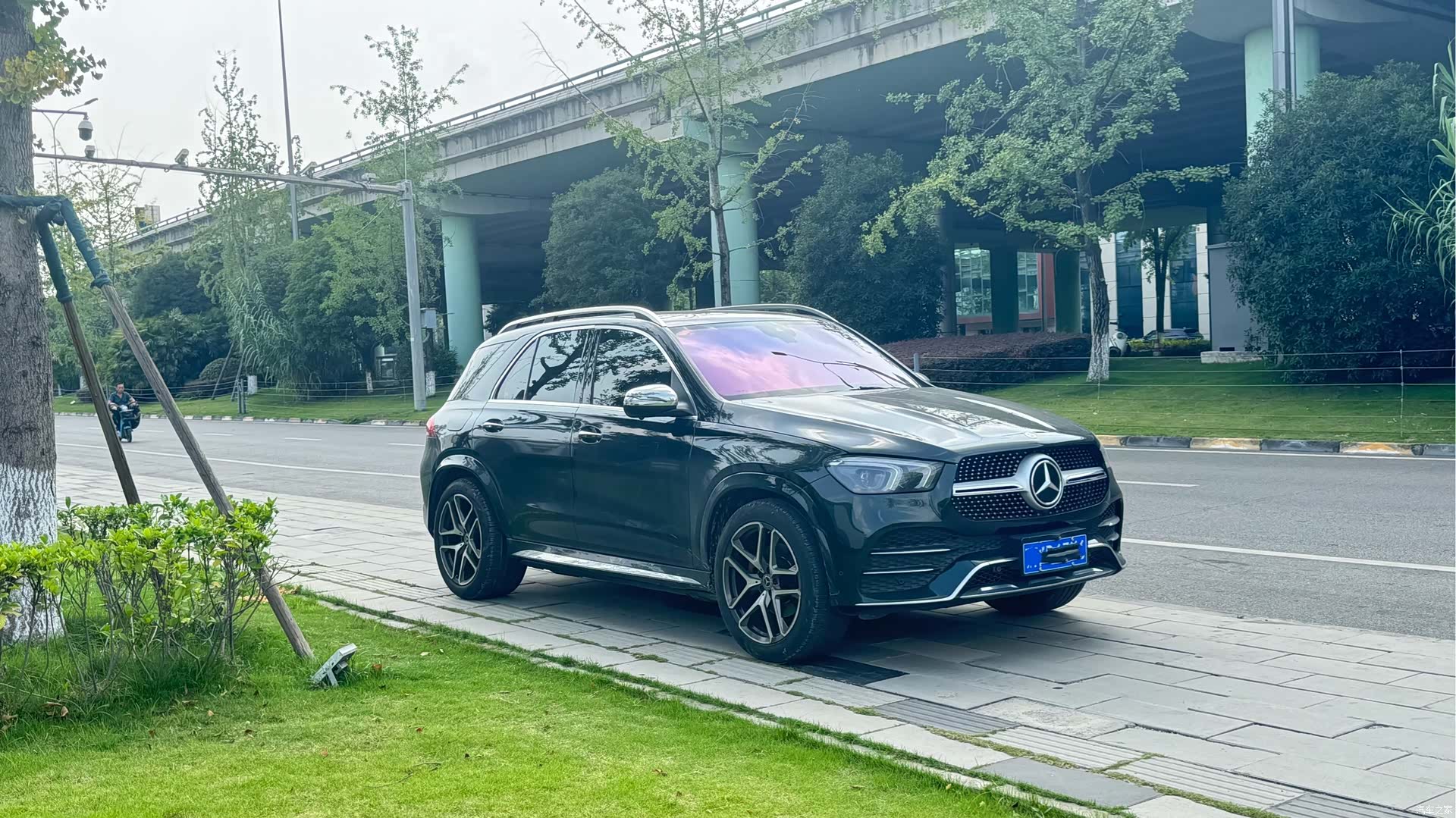 Mercedes-Benz GLE, 2021 3