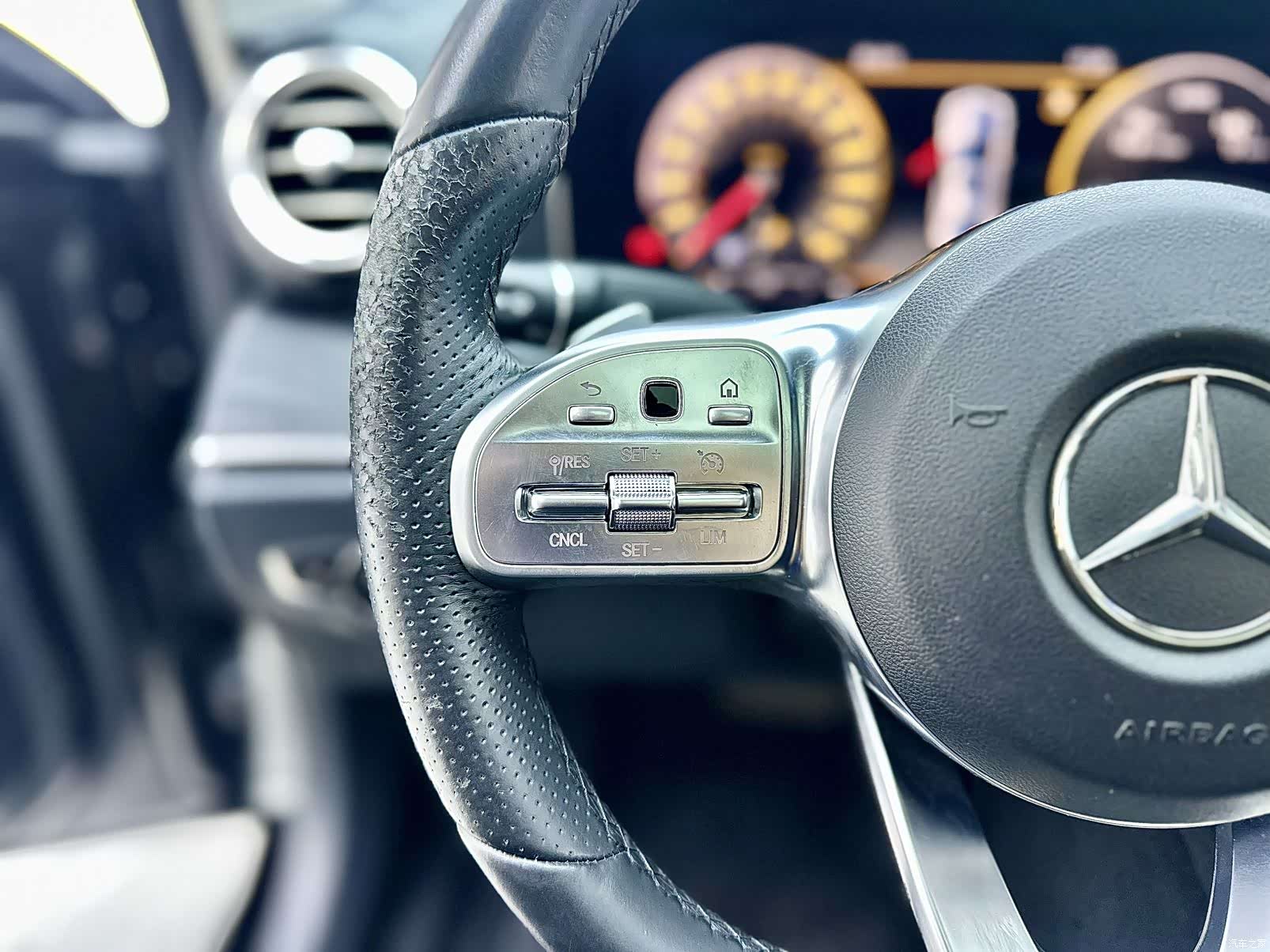 Mercedes-Benz E-Class, 2018 10