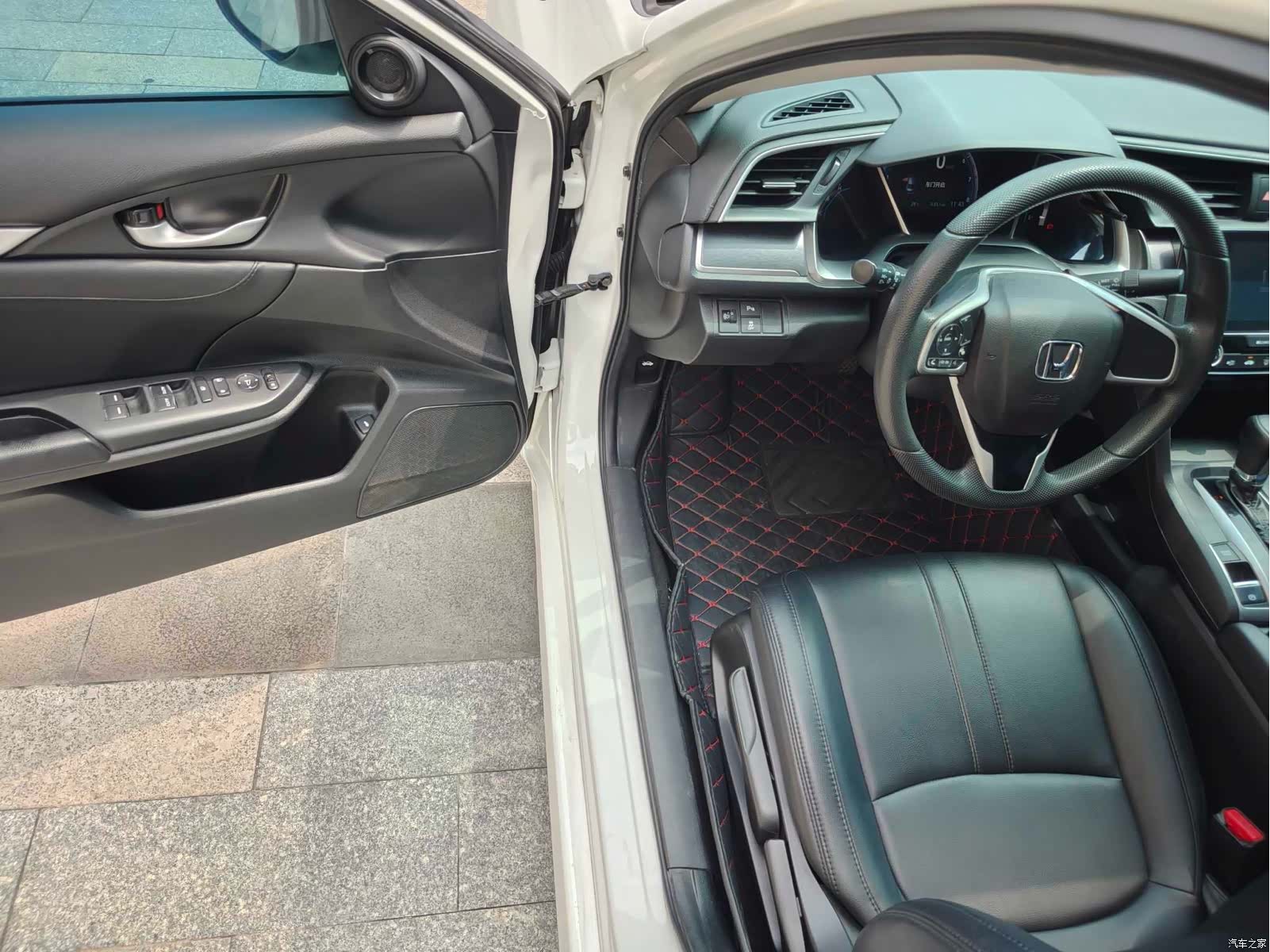 Honda Civic, 2018 7