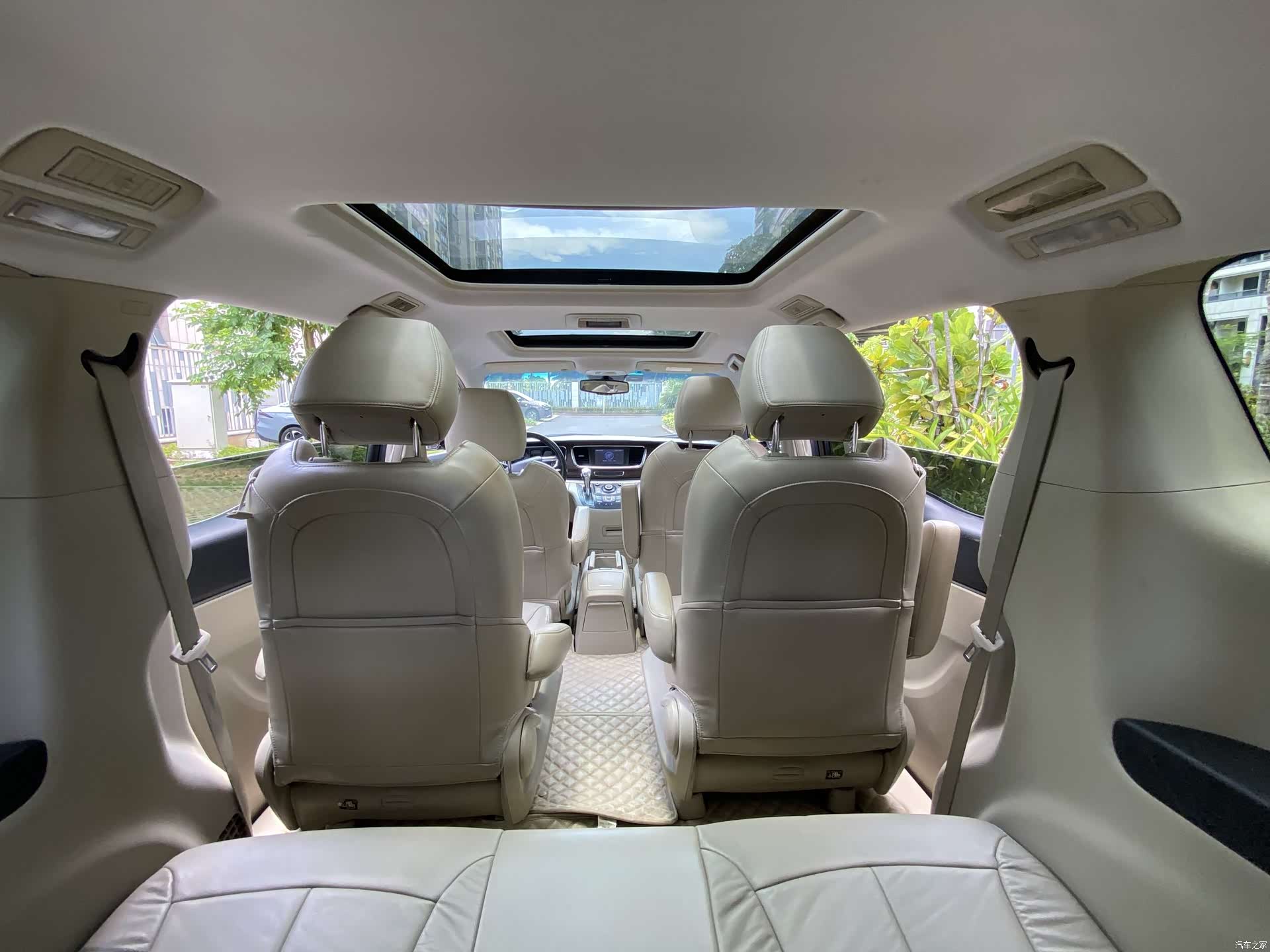 Buick GL8, 2016 7