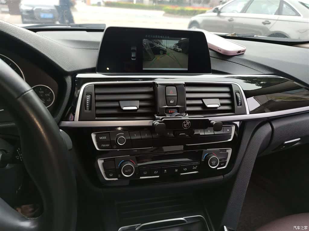 BMW 3 Series, 2018 13