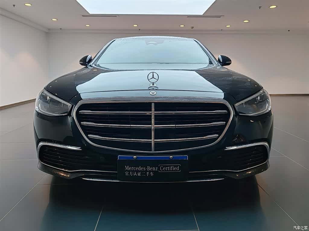 Mercedes-Benz S-Class, 2024 3