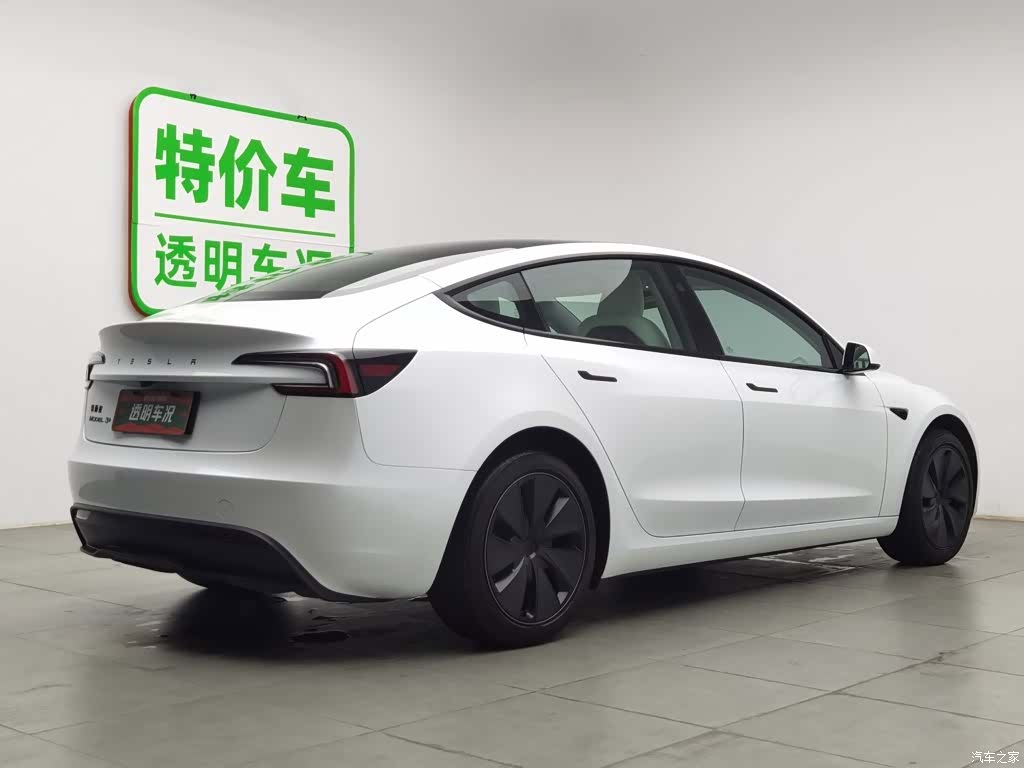 Tesla Model 3, 2025 2