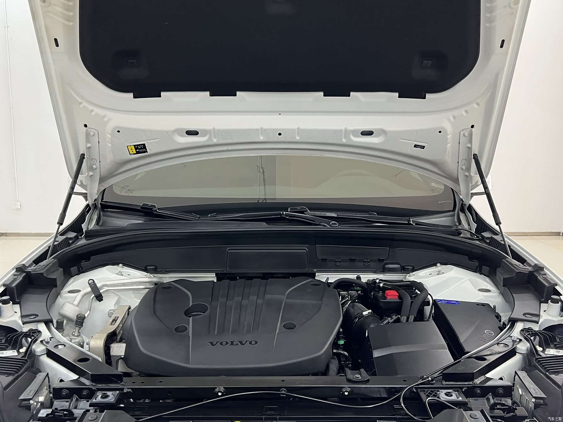 Volvo XC60, 2024 16