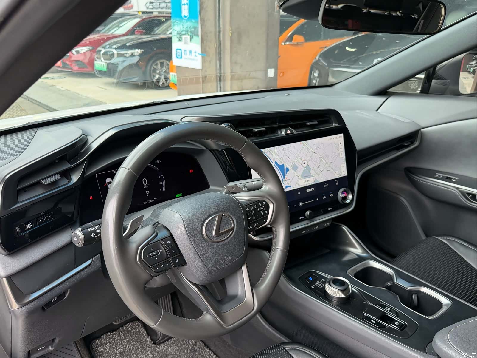 Lexus RZ, 2023 все фото