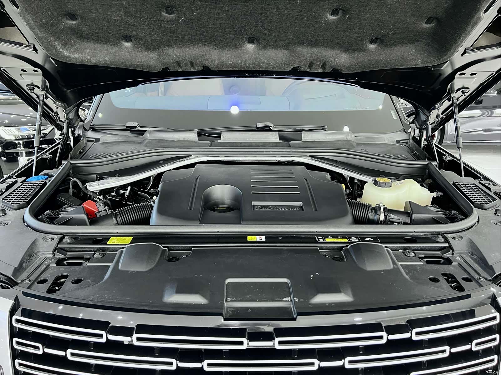 Land Rover Range Rover, 2024 28