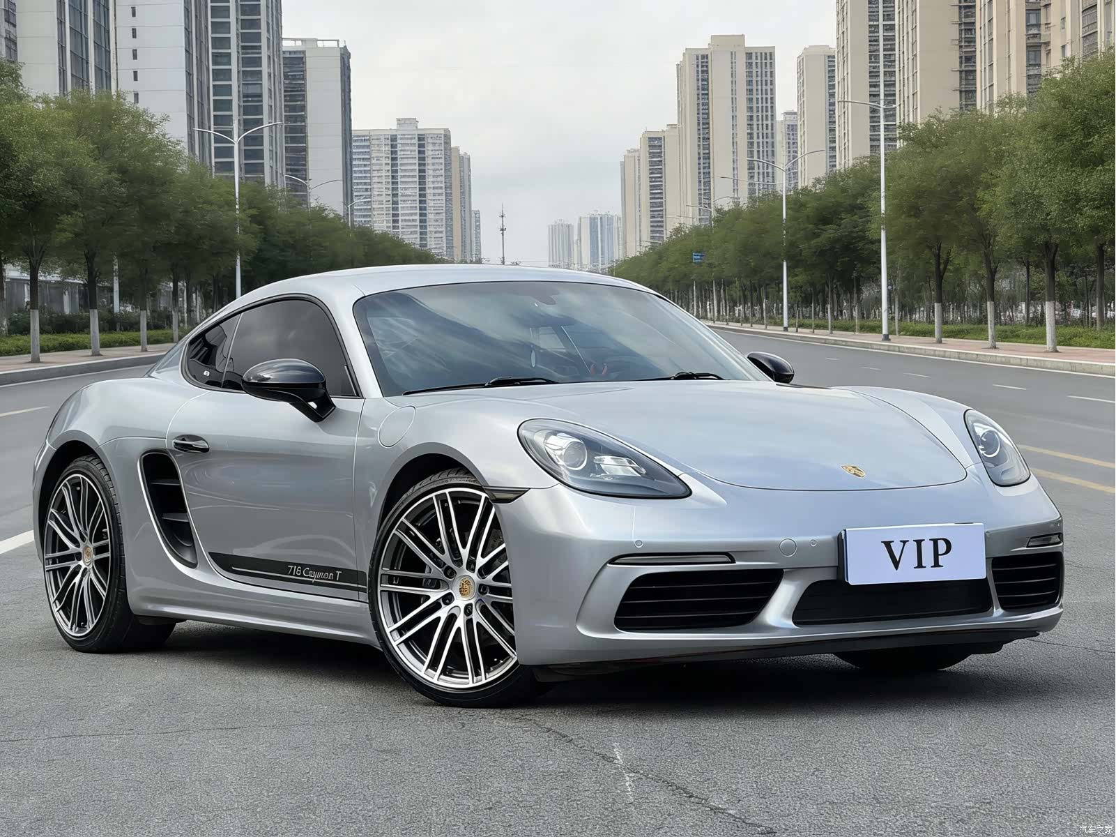 Porsche Cayman, 2017 3