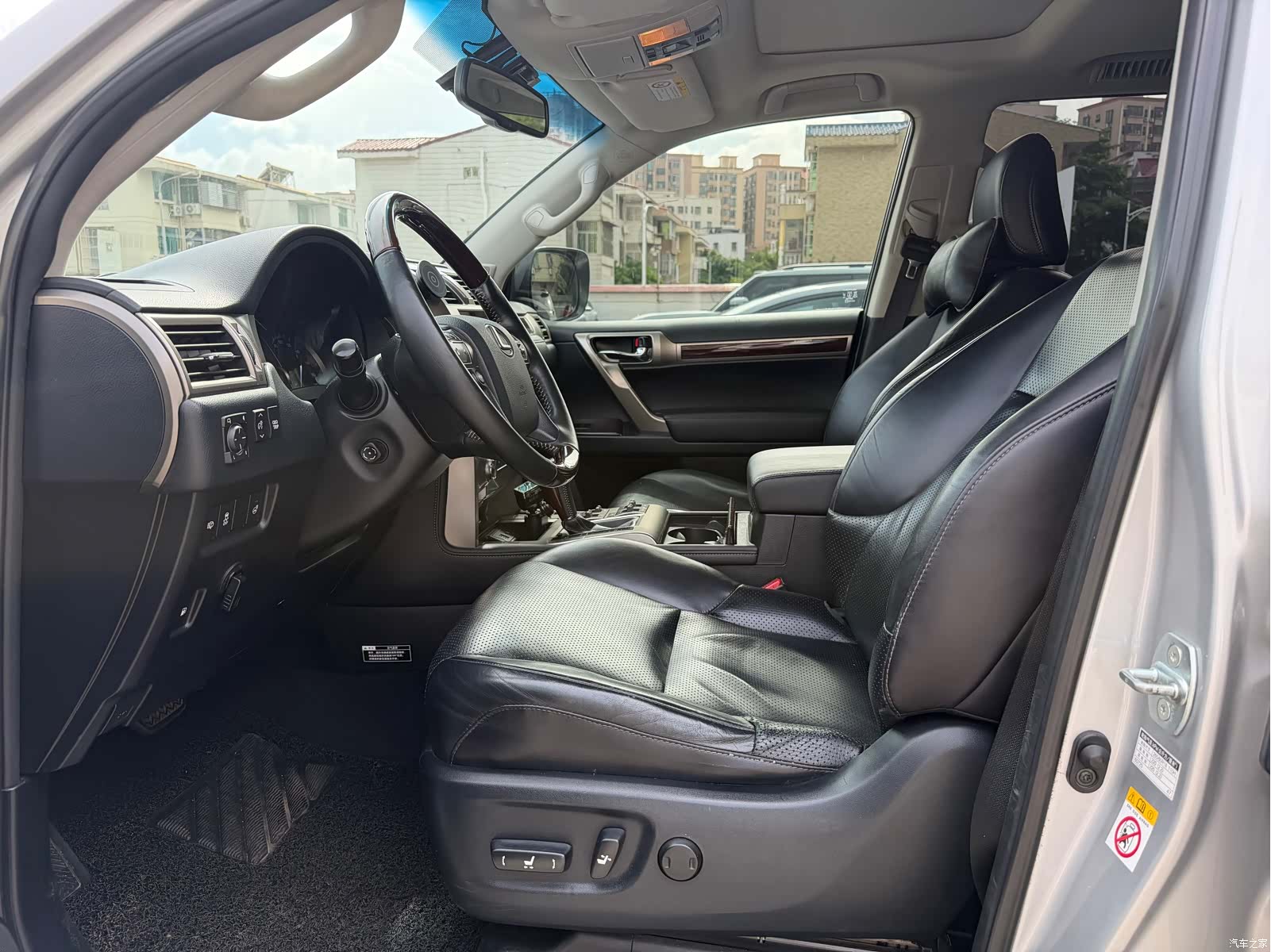 Lexus GX, 2014 4
