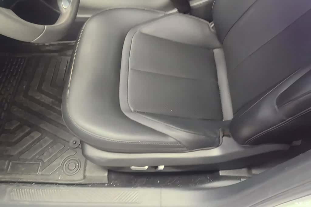 Wuling Starlight, 2025 9