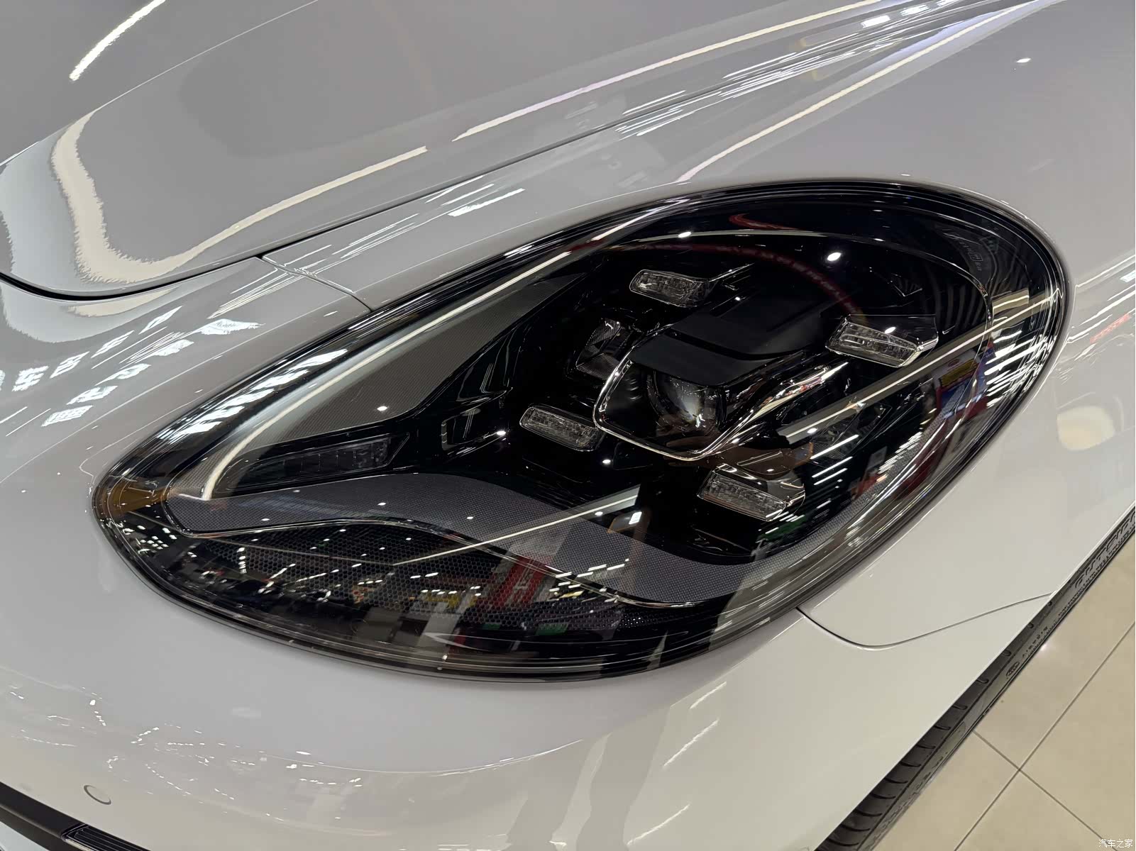 Porsche Panamera, 2022 4