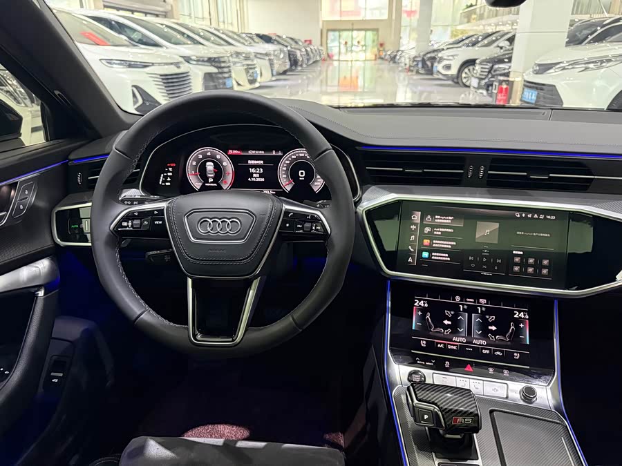Audi A6L 2023, фото 14