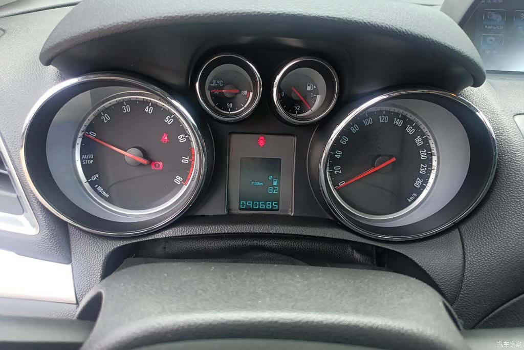 Buick Encore, 2015 14