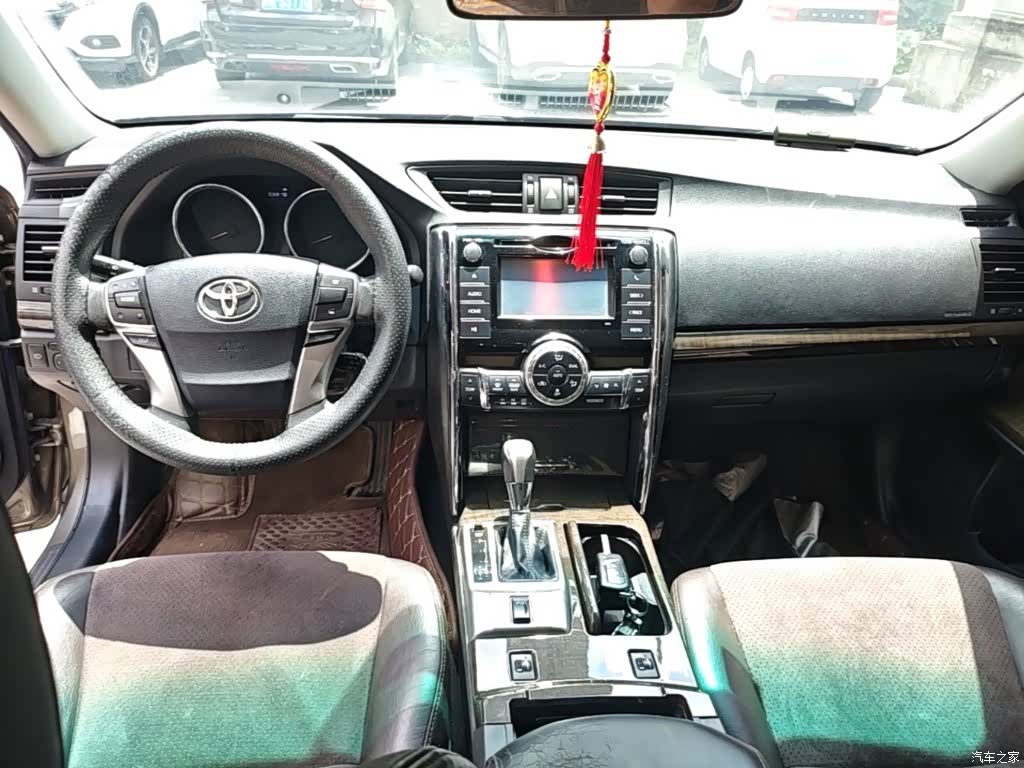 Toyota 2.5V, 2016 10