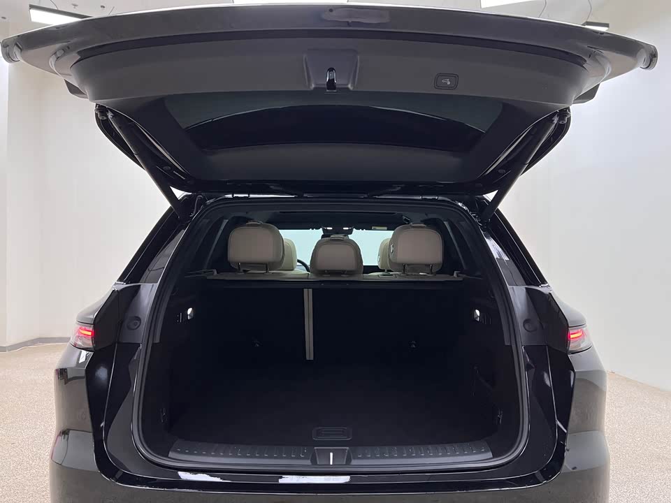 Li Auto Ideal L6