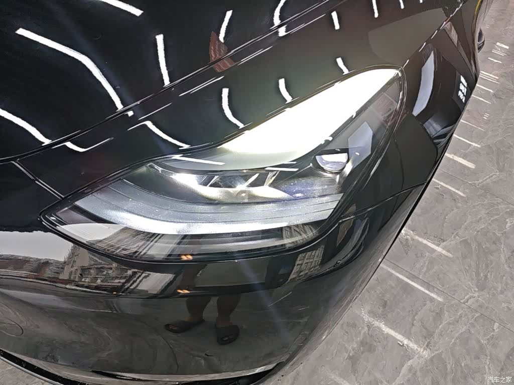 Tesla Model Y, 2023 24