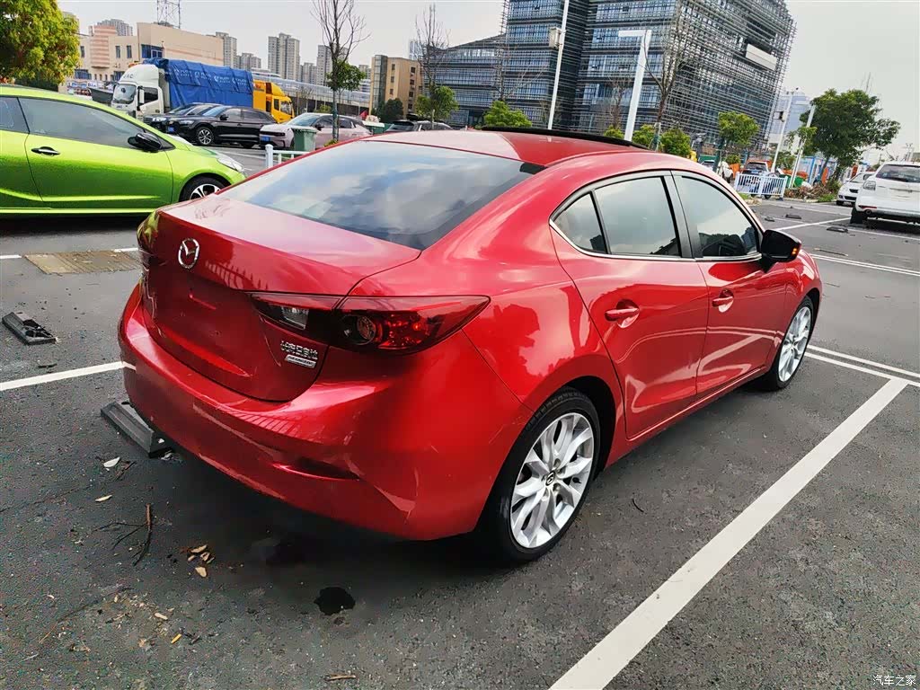 Mazda Mazda3, 2015 7