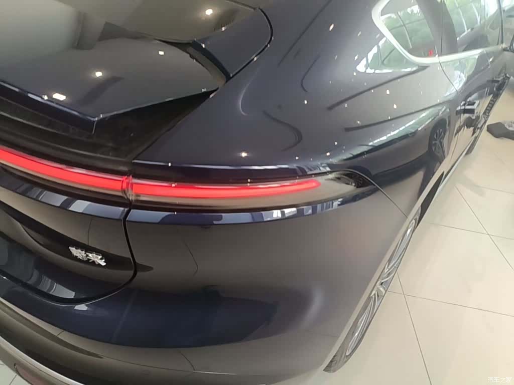 NIO ET9, 2025 8