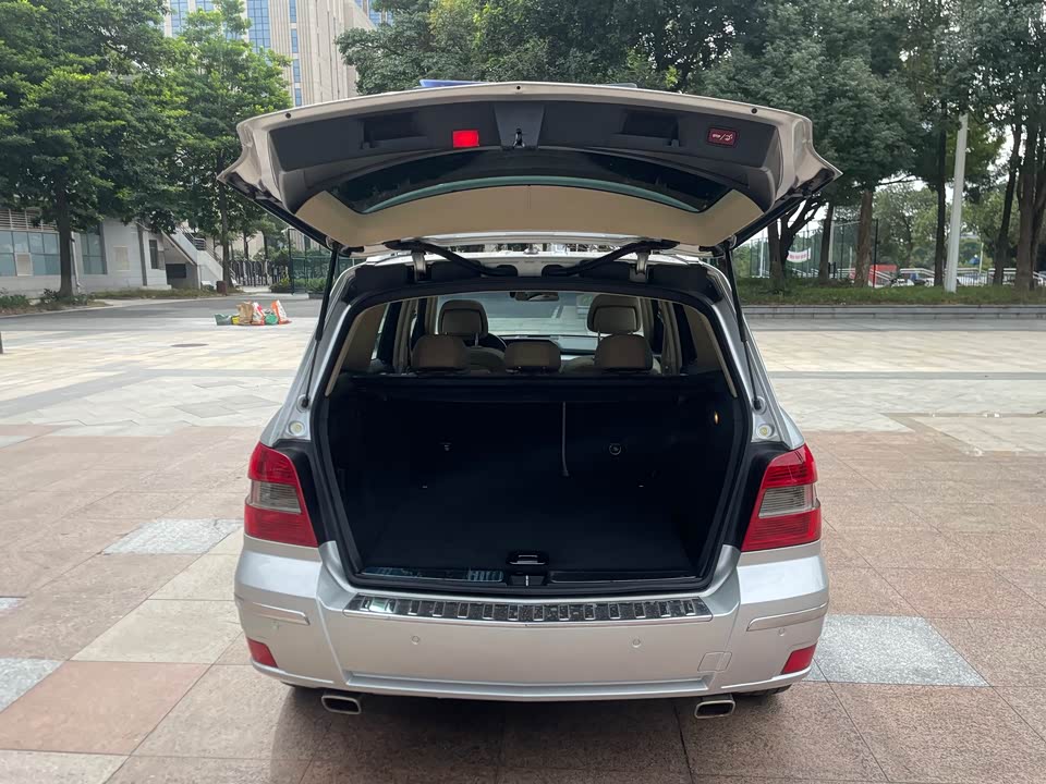 Mercedes-Benz GLK grade