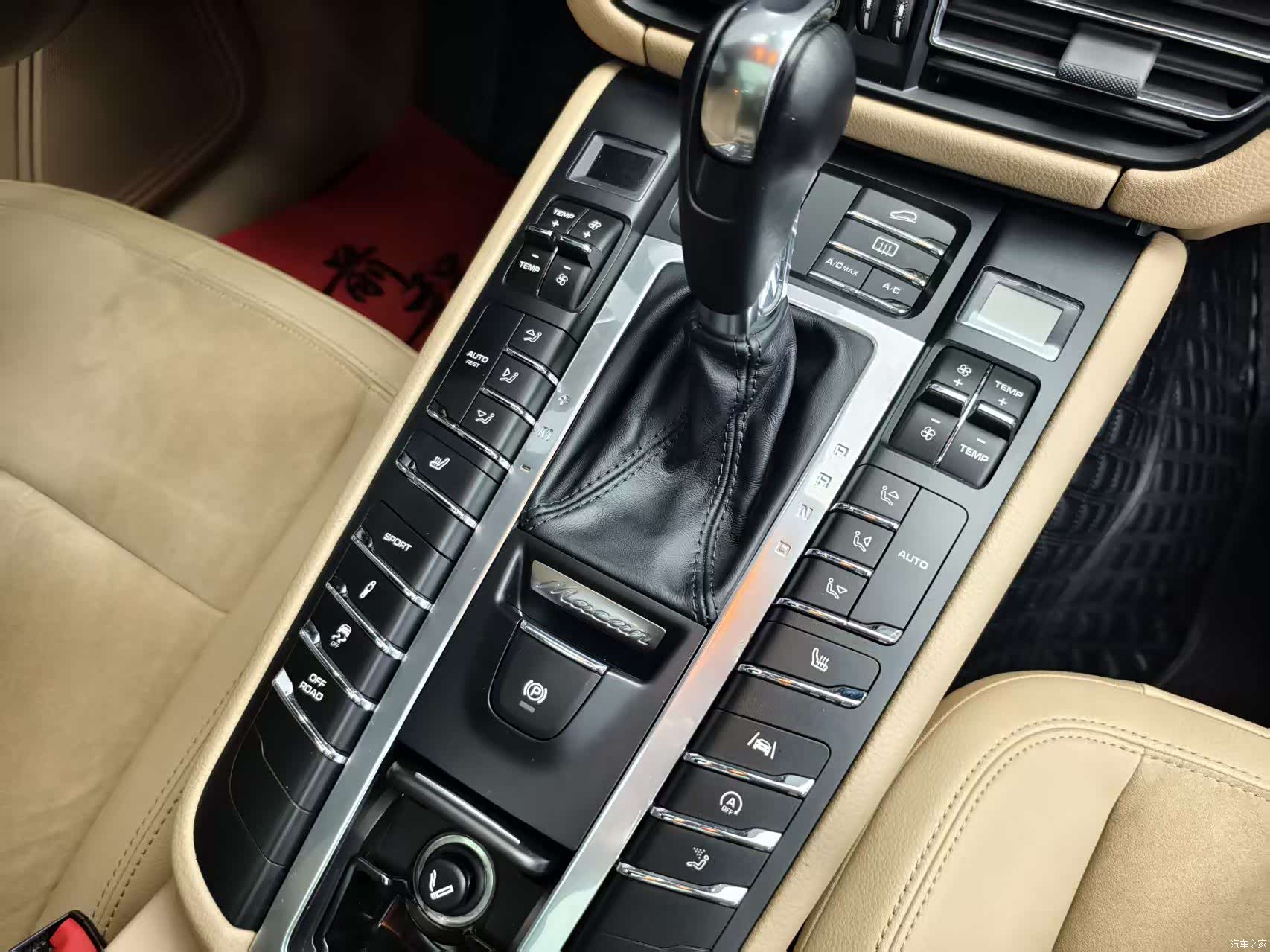Porsche Macan, 2019 12