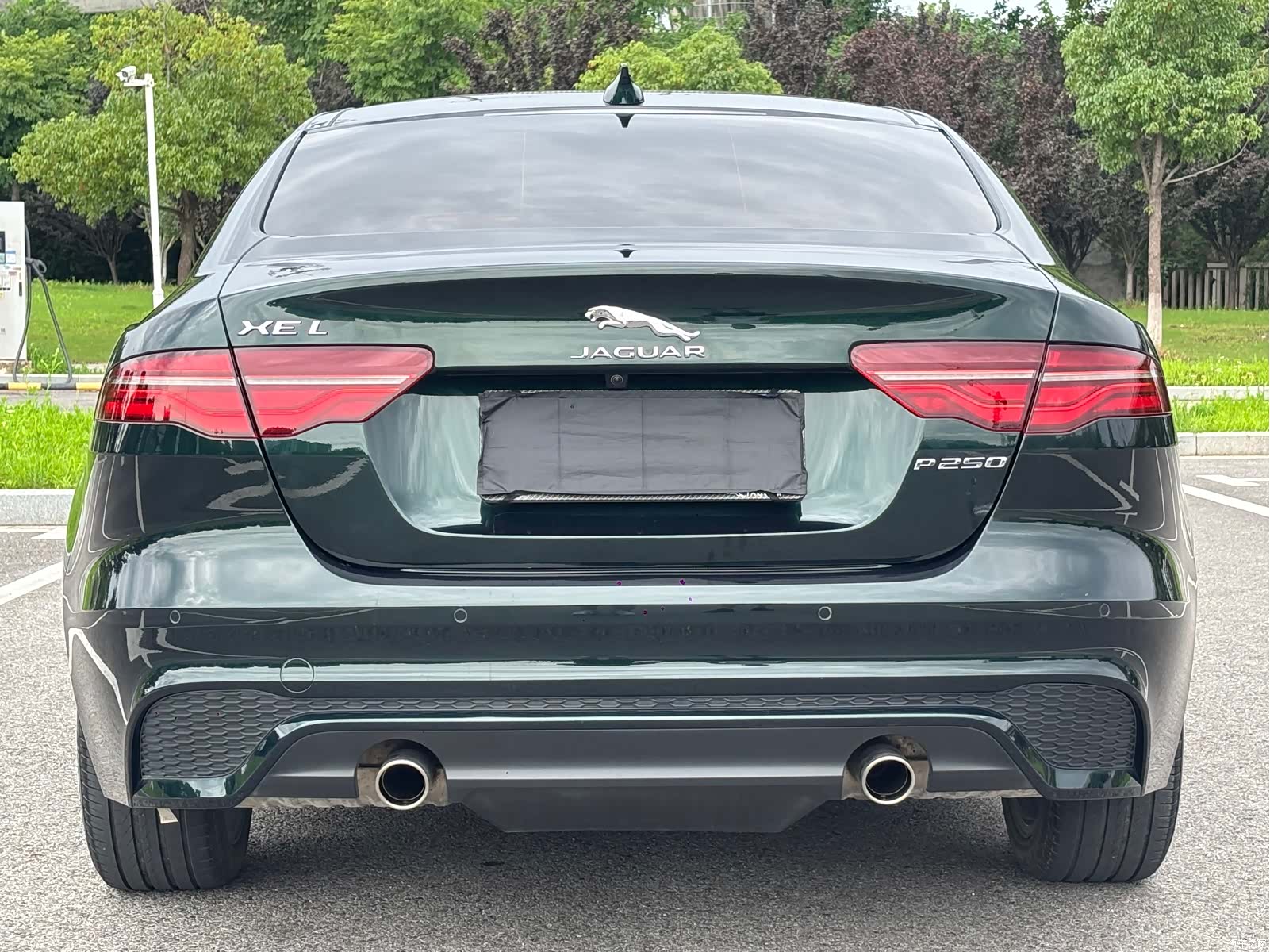 Land Rover XEL, 2021 6