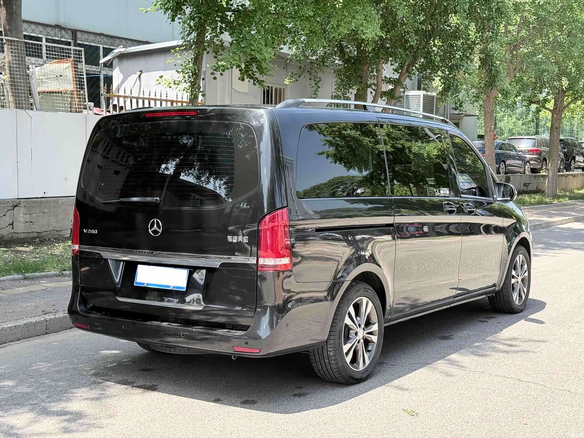 Mercedes-Benz V-Class, 2018 все фото