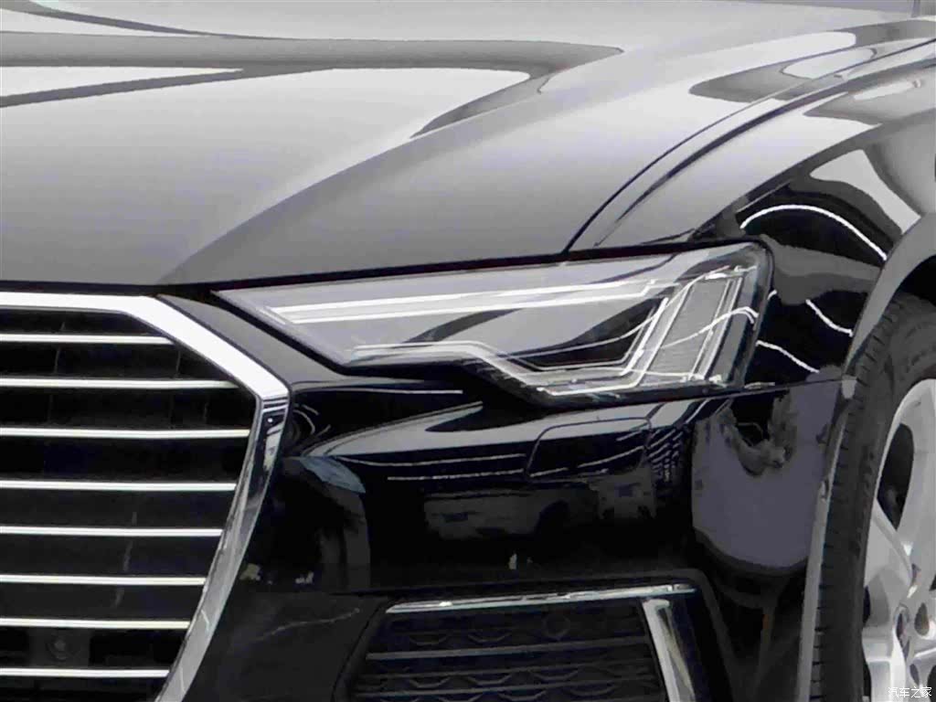 Audi A6L, 2022 3