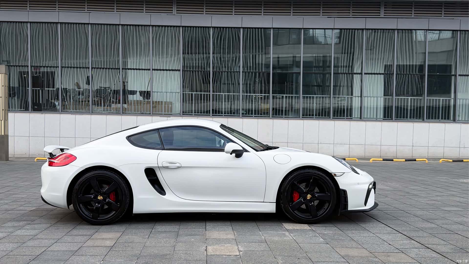 Porsche Cayman, 2014 9