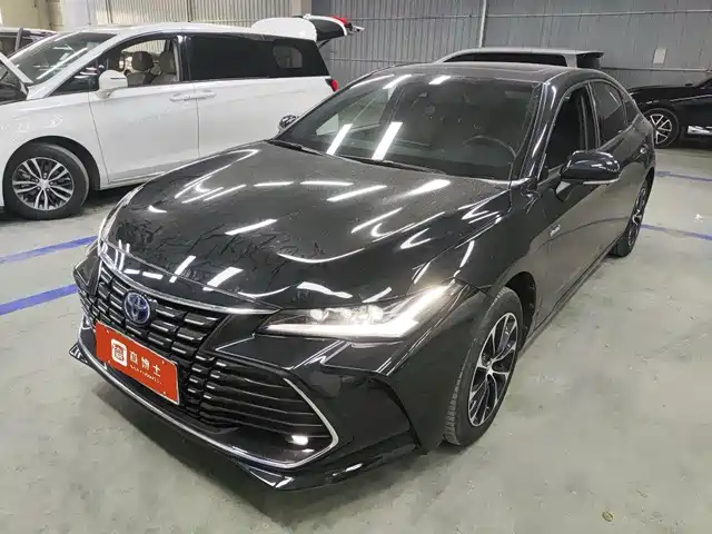 Toyota Avalon 2024 — купить из Китая под заказ