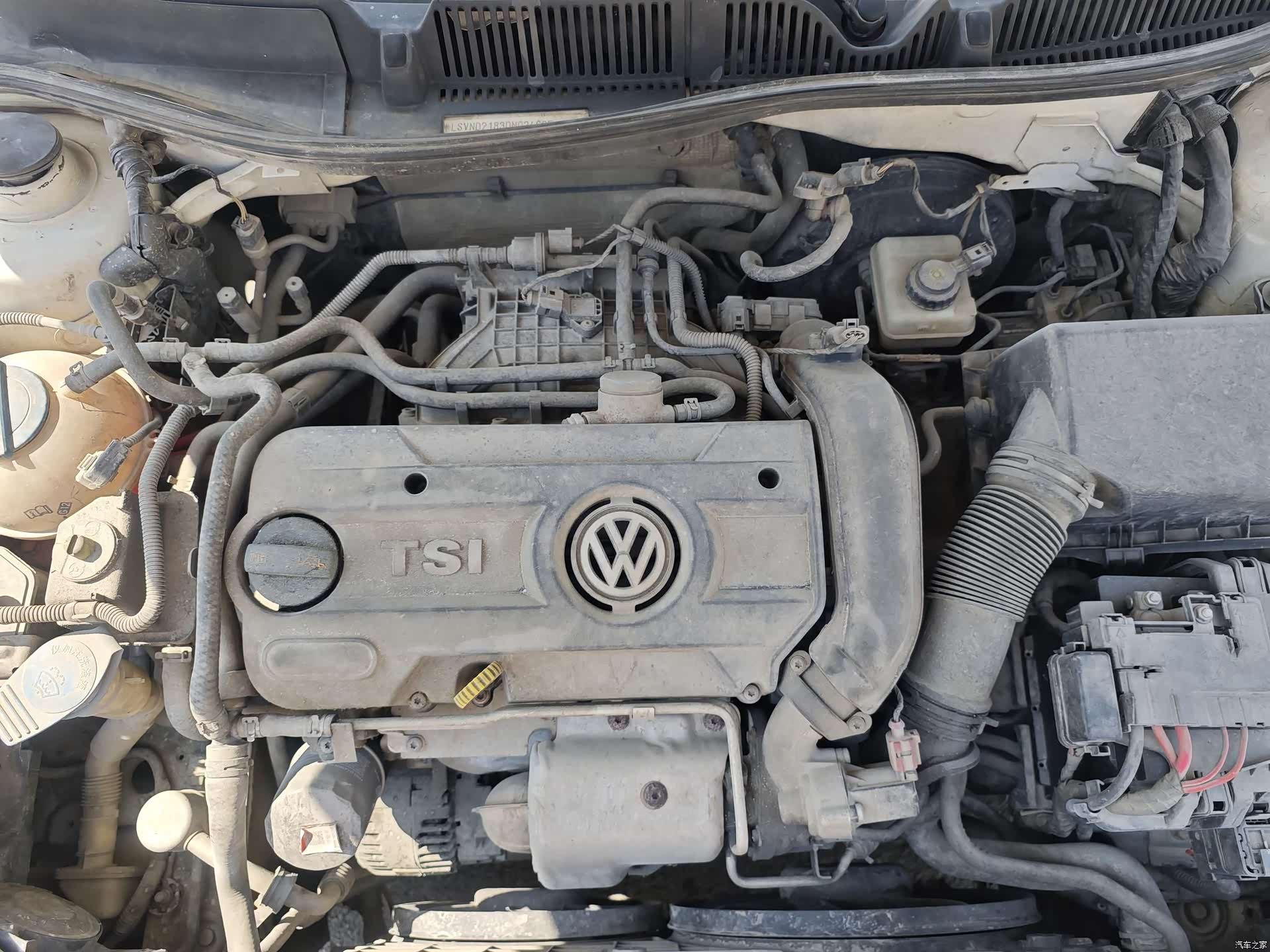 Volkswagen Lavida, 2013 18