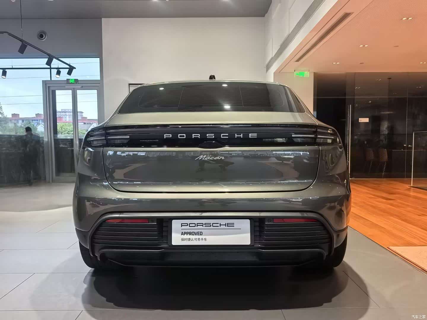 Porsche Macan, 2025 2
