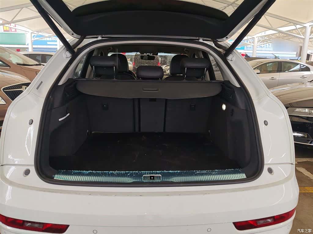 Audi Q3, 2016 19