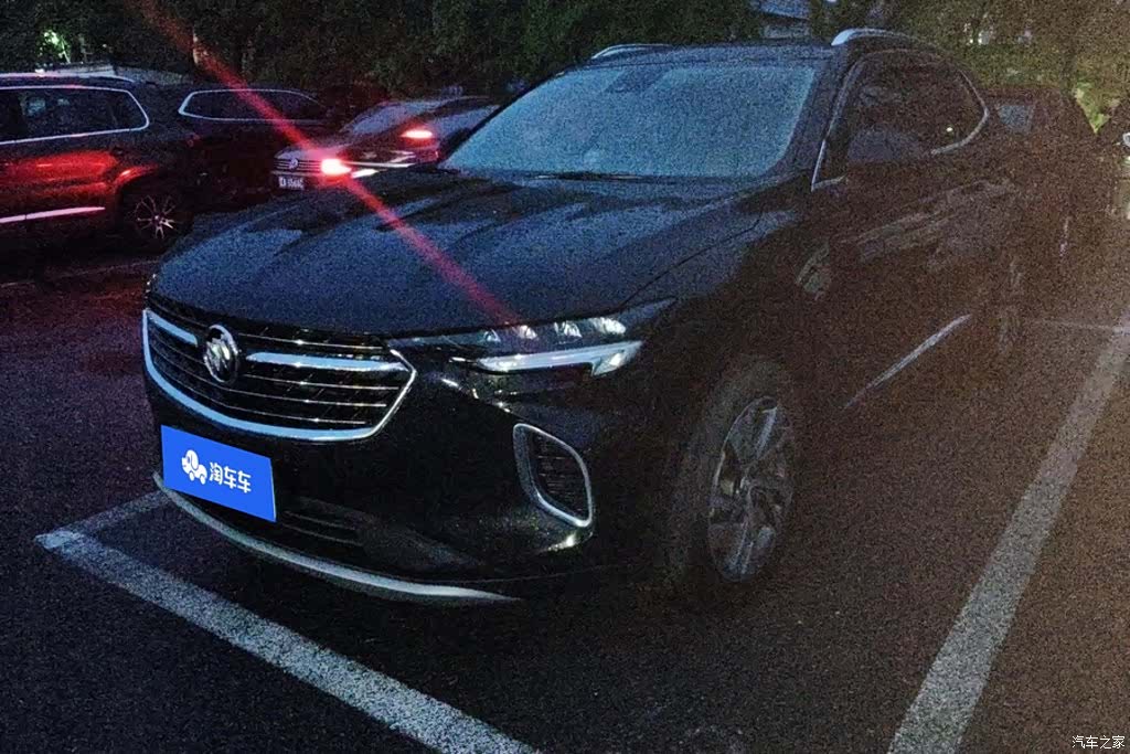 Buick Envision, 2022 1