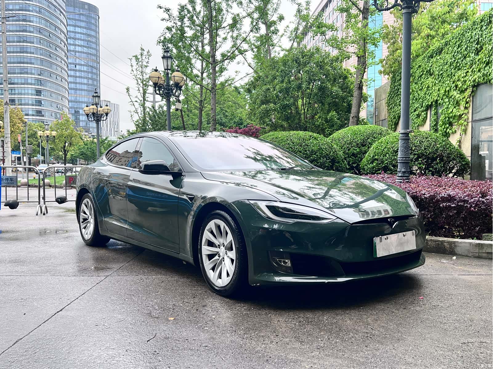 Tesla Model S, 2018 3
