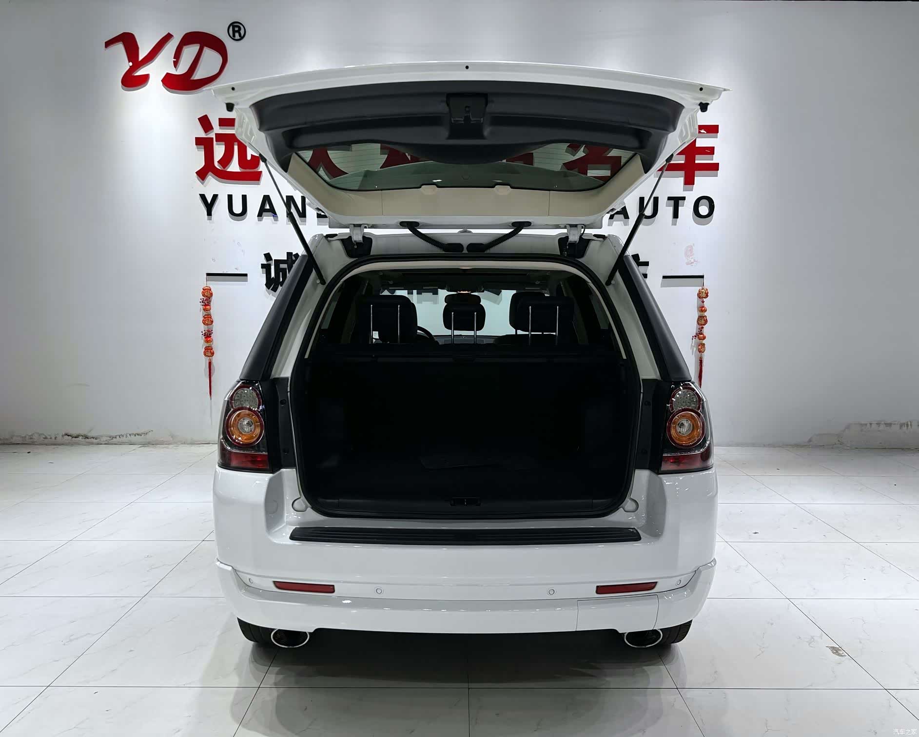 Land Rover Si4, 2014 18