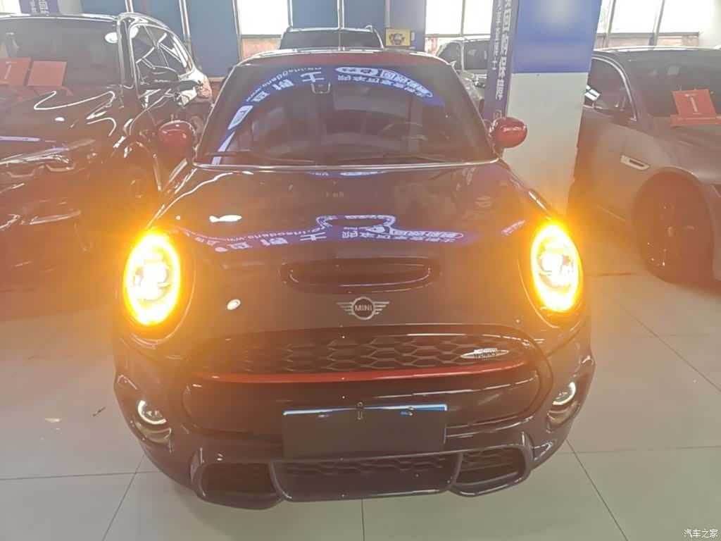 Mini Cooper, 2021 3