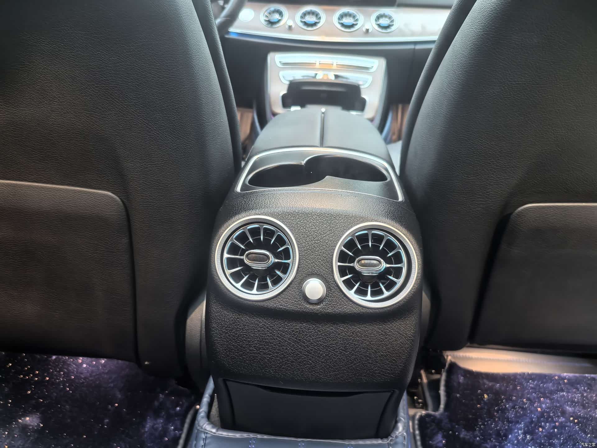 Mercedes-Benz E-Class, 2020 17