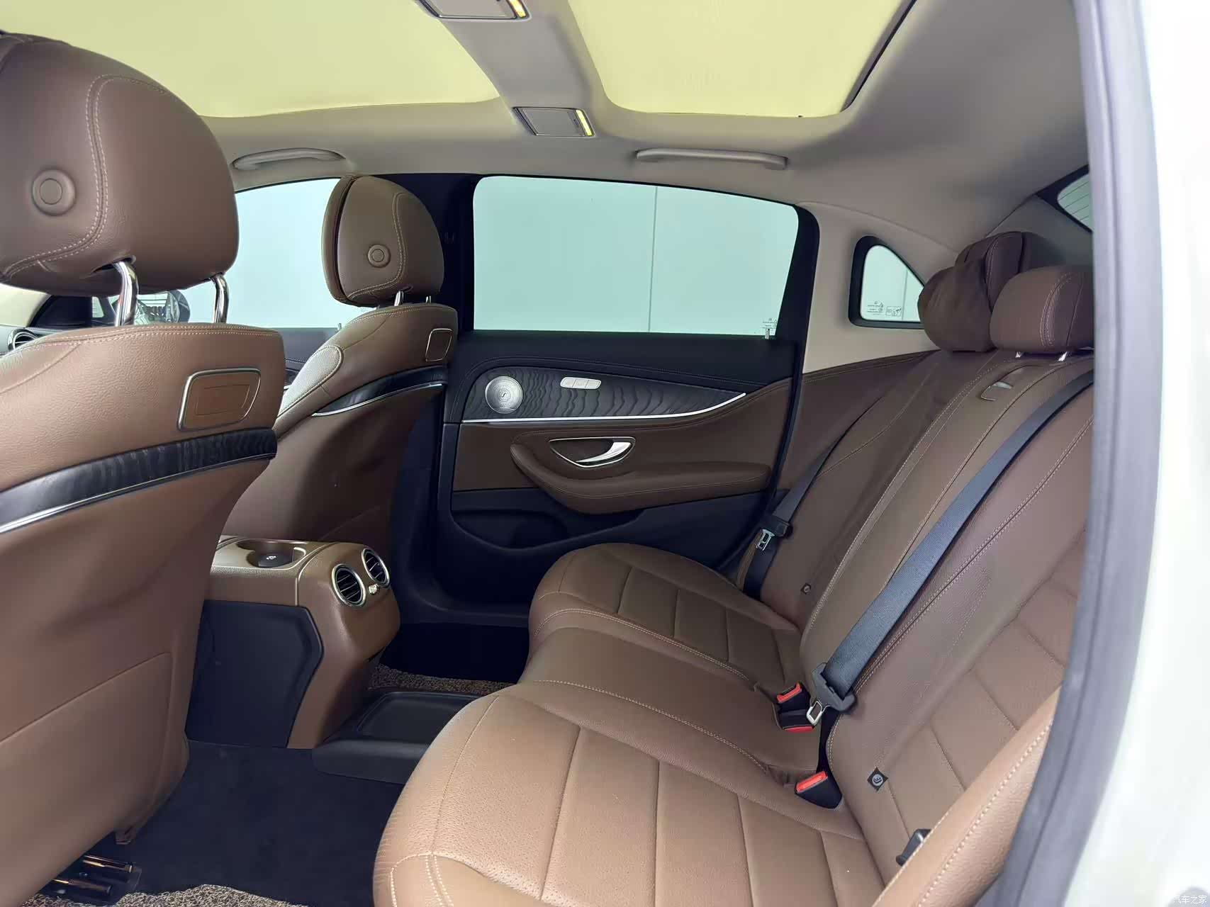 Mercedes-Benz E-Class, 2017 6
