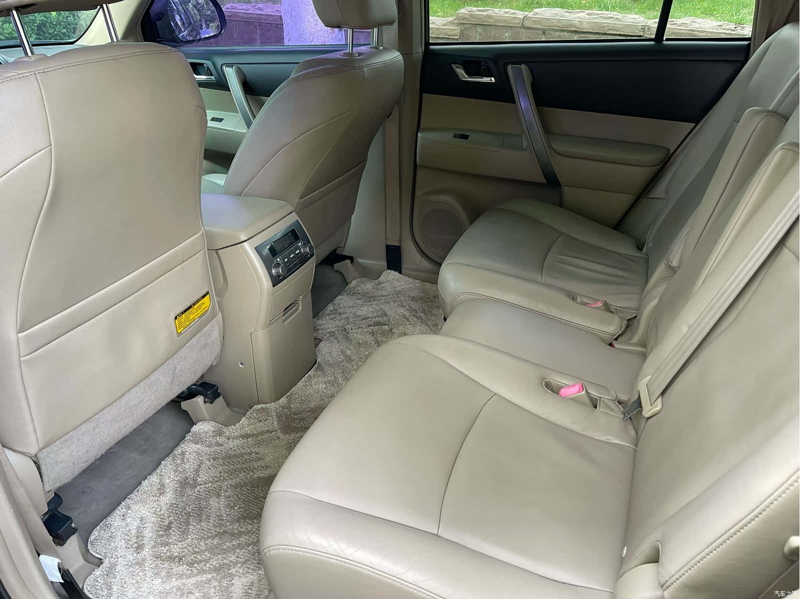Toyota Highlander, 2011 все фото