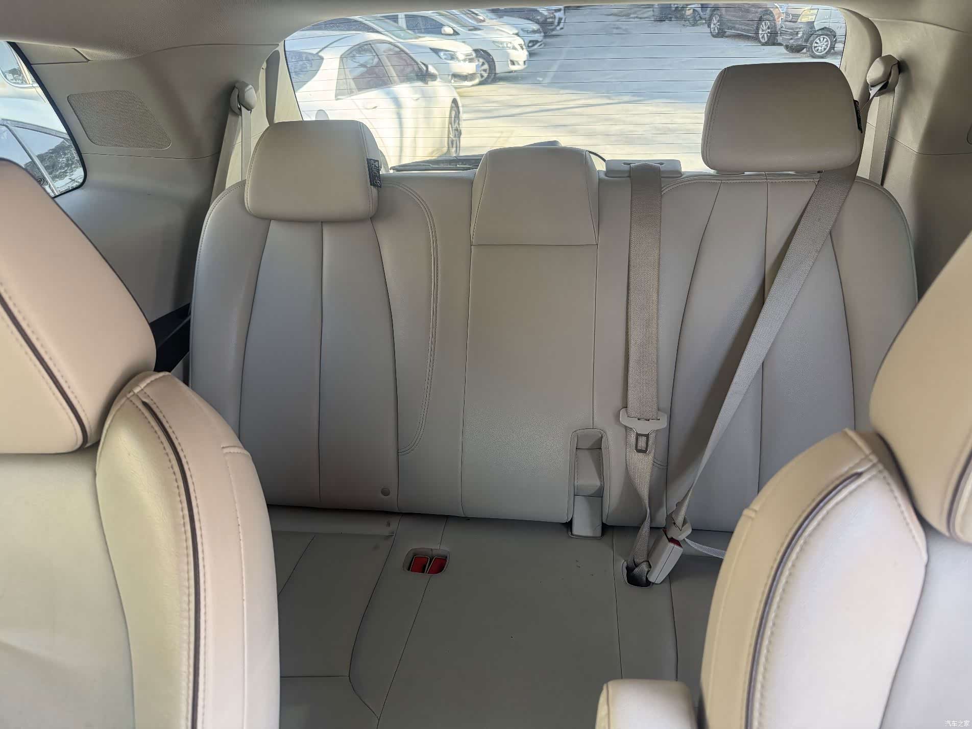 Buick GL8, 2021 9