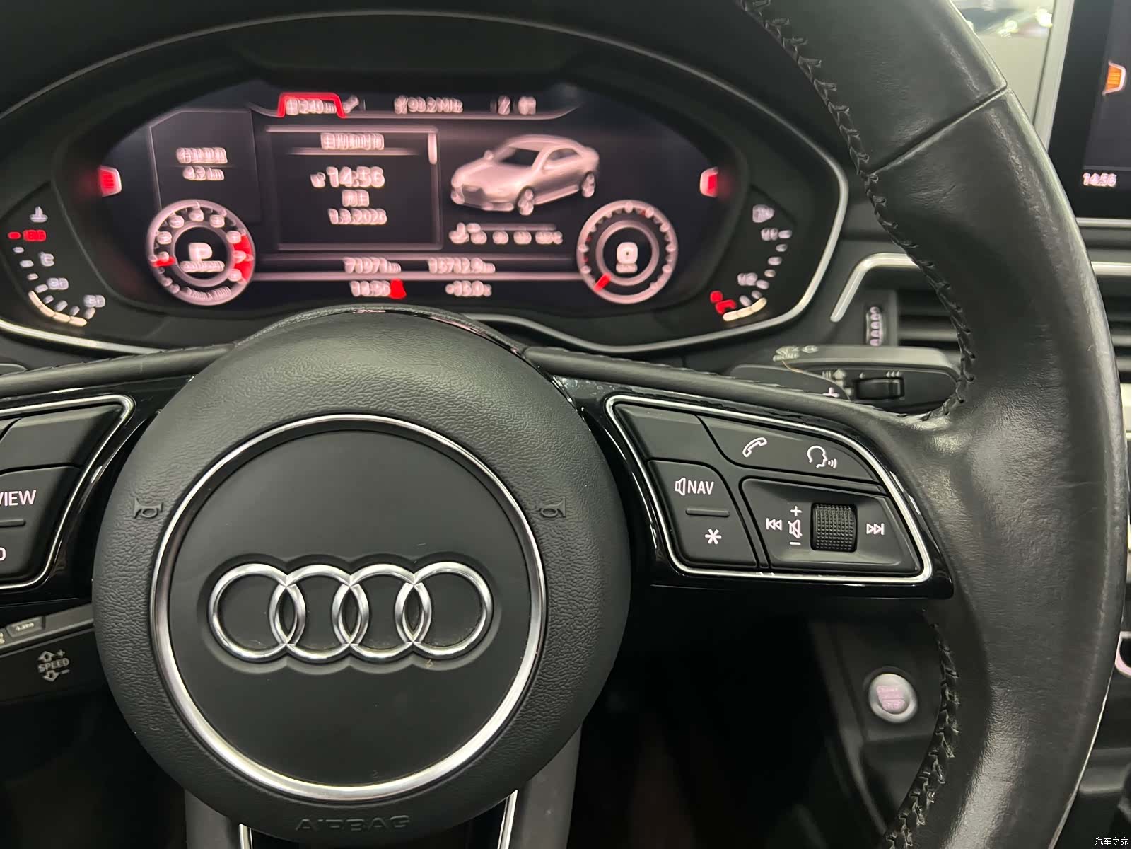 Audi A4L, 2019 18