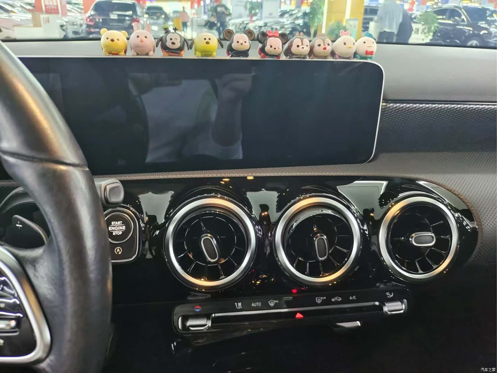 Mercedes-Benz A-Class, 2019 11