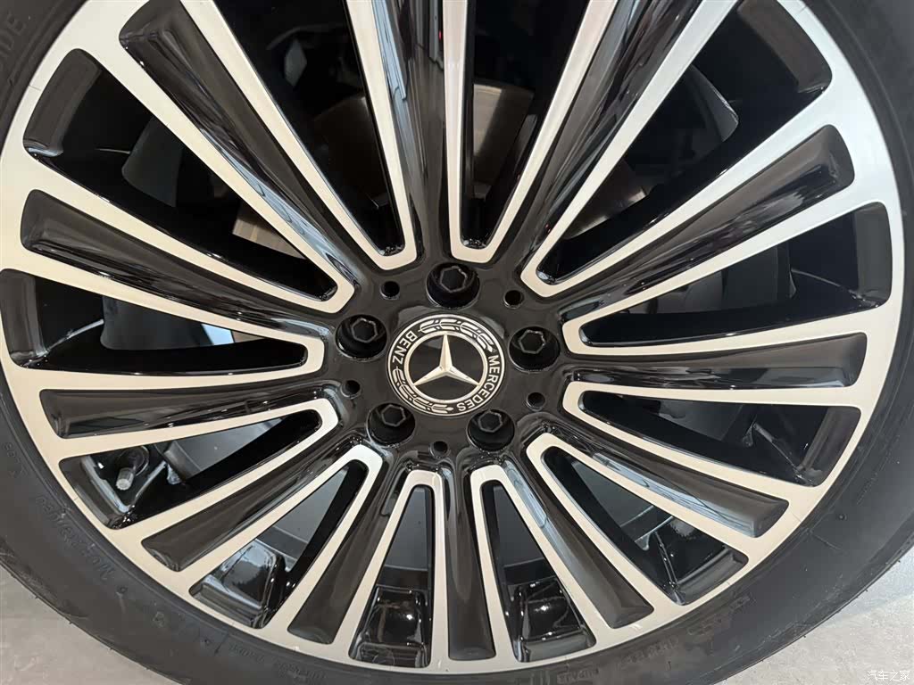 Mercedes-Benz GLC, 2018 12