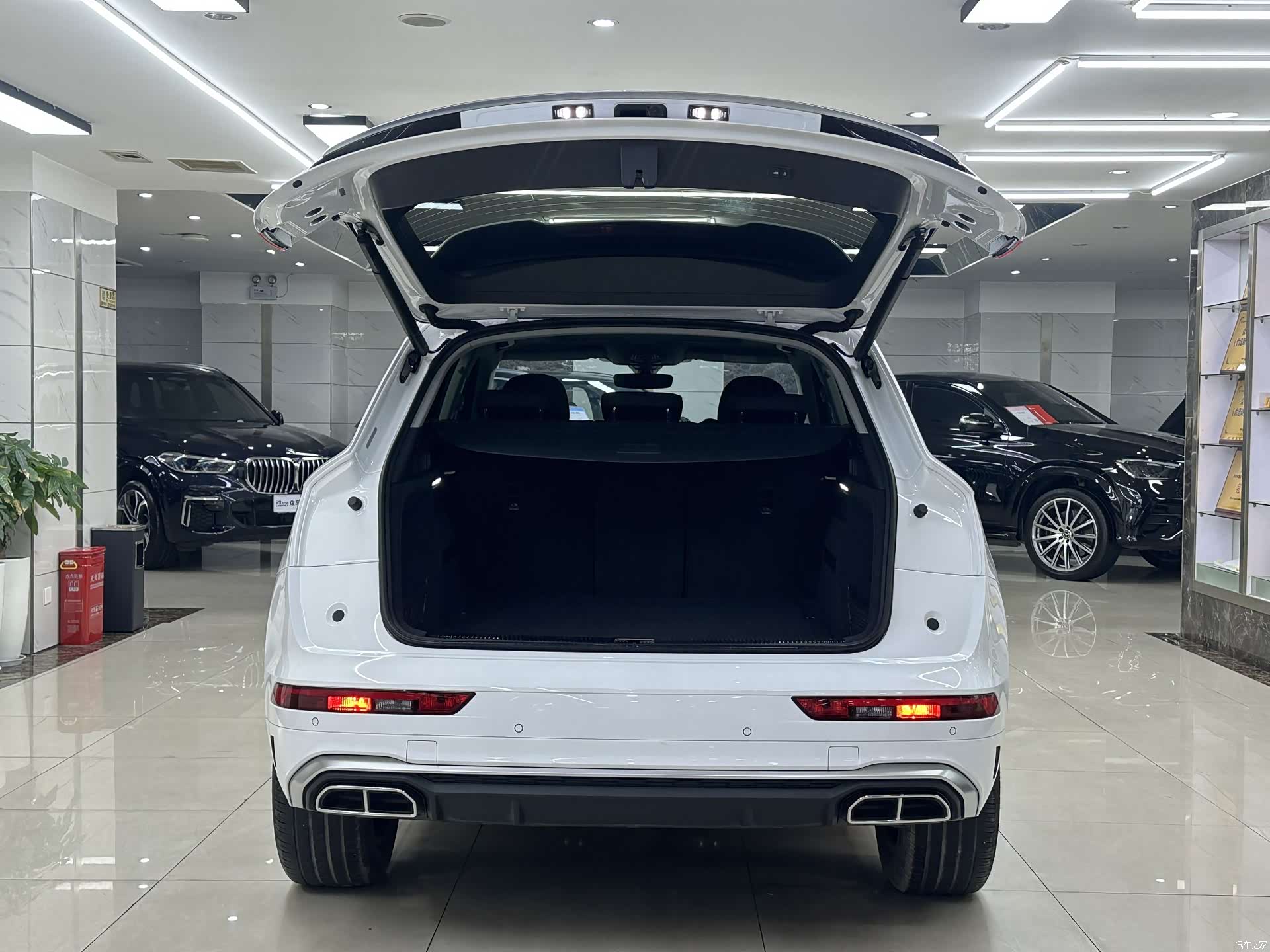 Audi Q5L, 2022 7