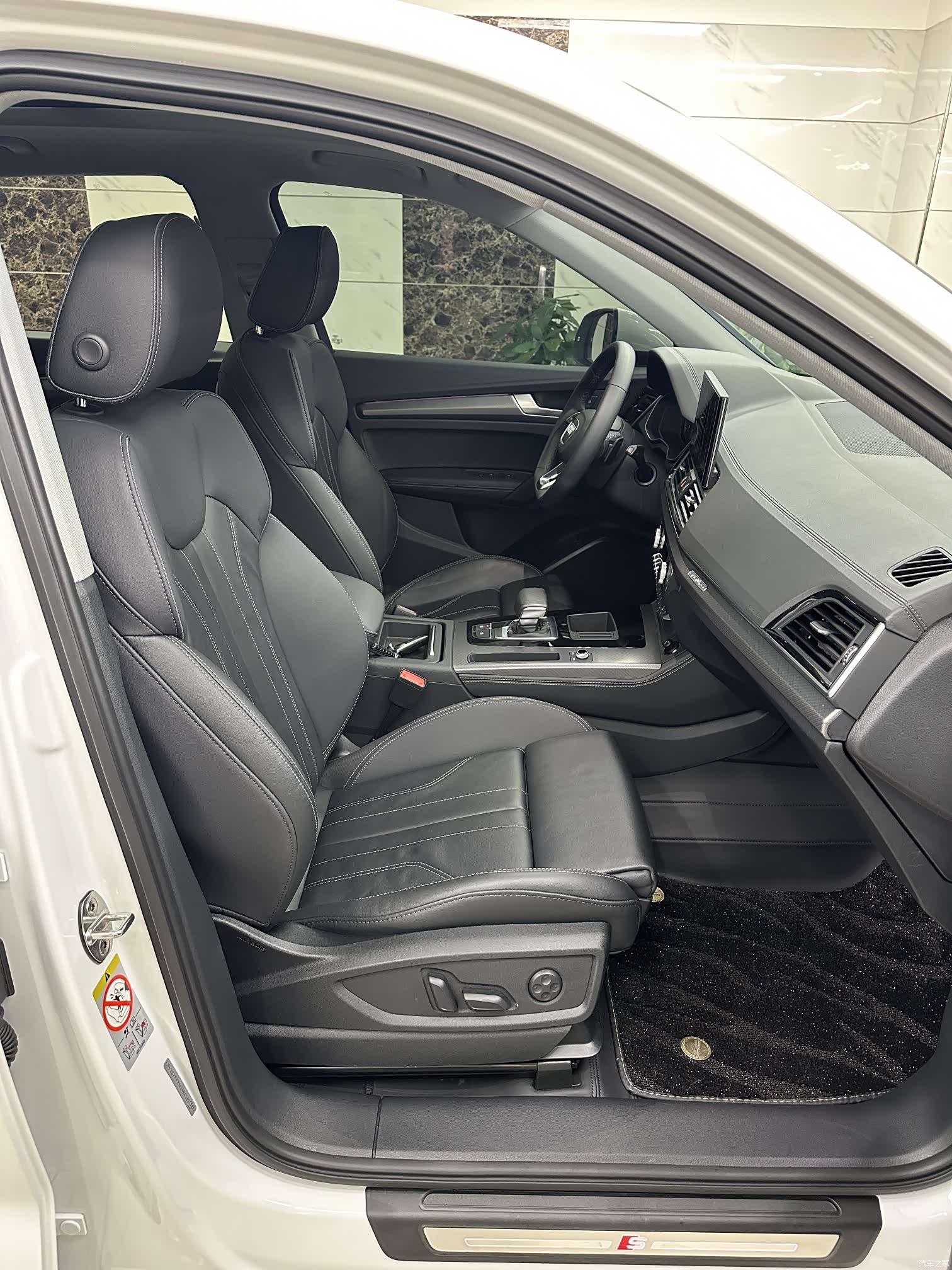 Audi Q5L, 2022 12