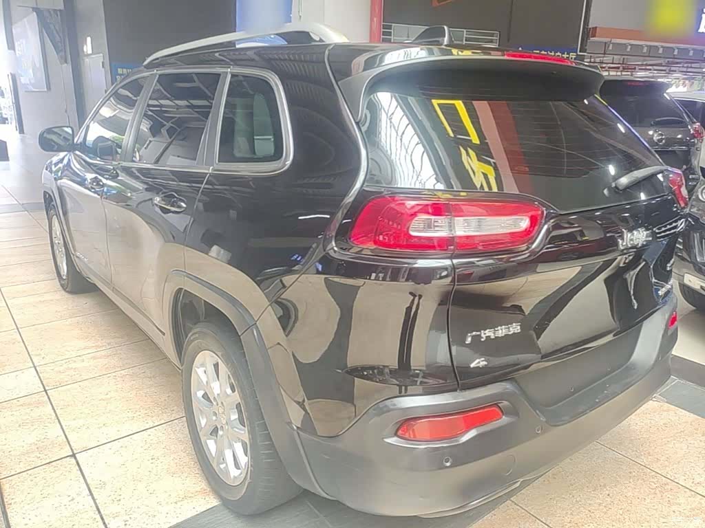 Jeep Cherokee, 2017 все фото