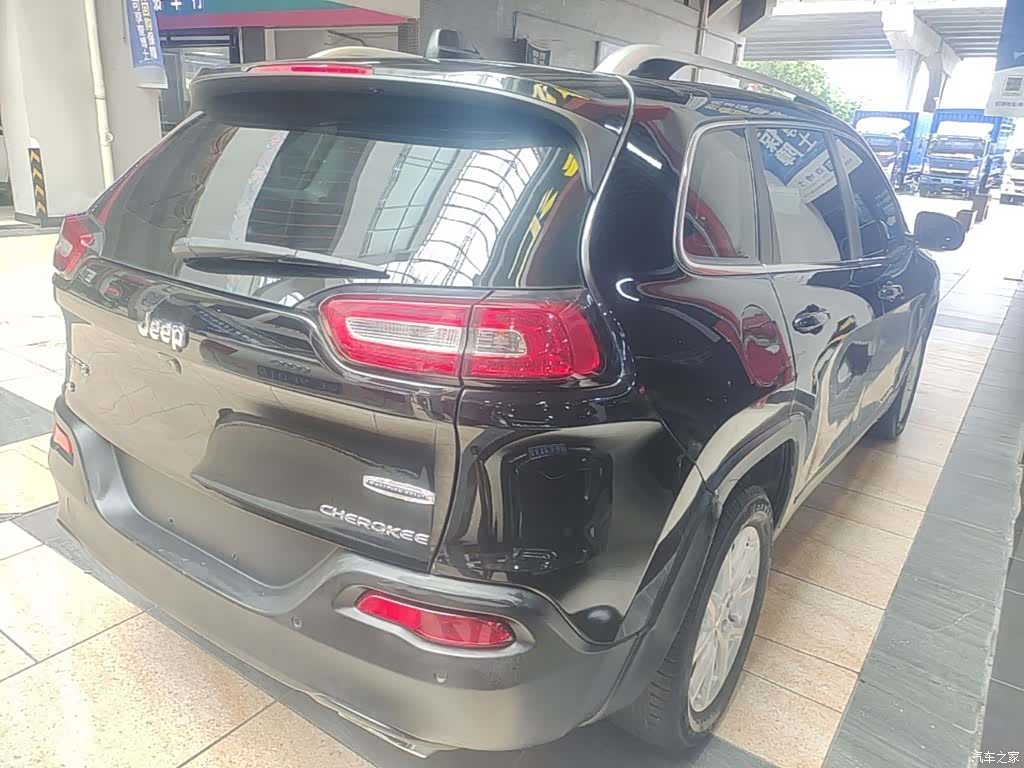 Jeep Cherokee, 2017 7