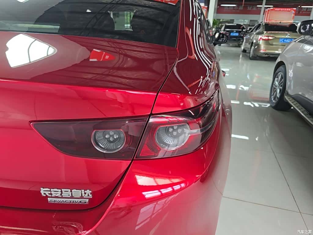 Mazda Mazda3, 2022 8